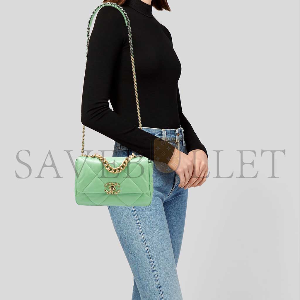 Ch*el green quilted lambskin Ch*el 19 flap gold and ruthenium hardware as1160 (26*16*9cm)